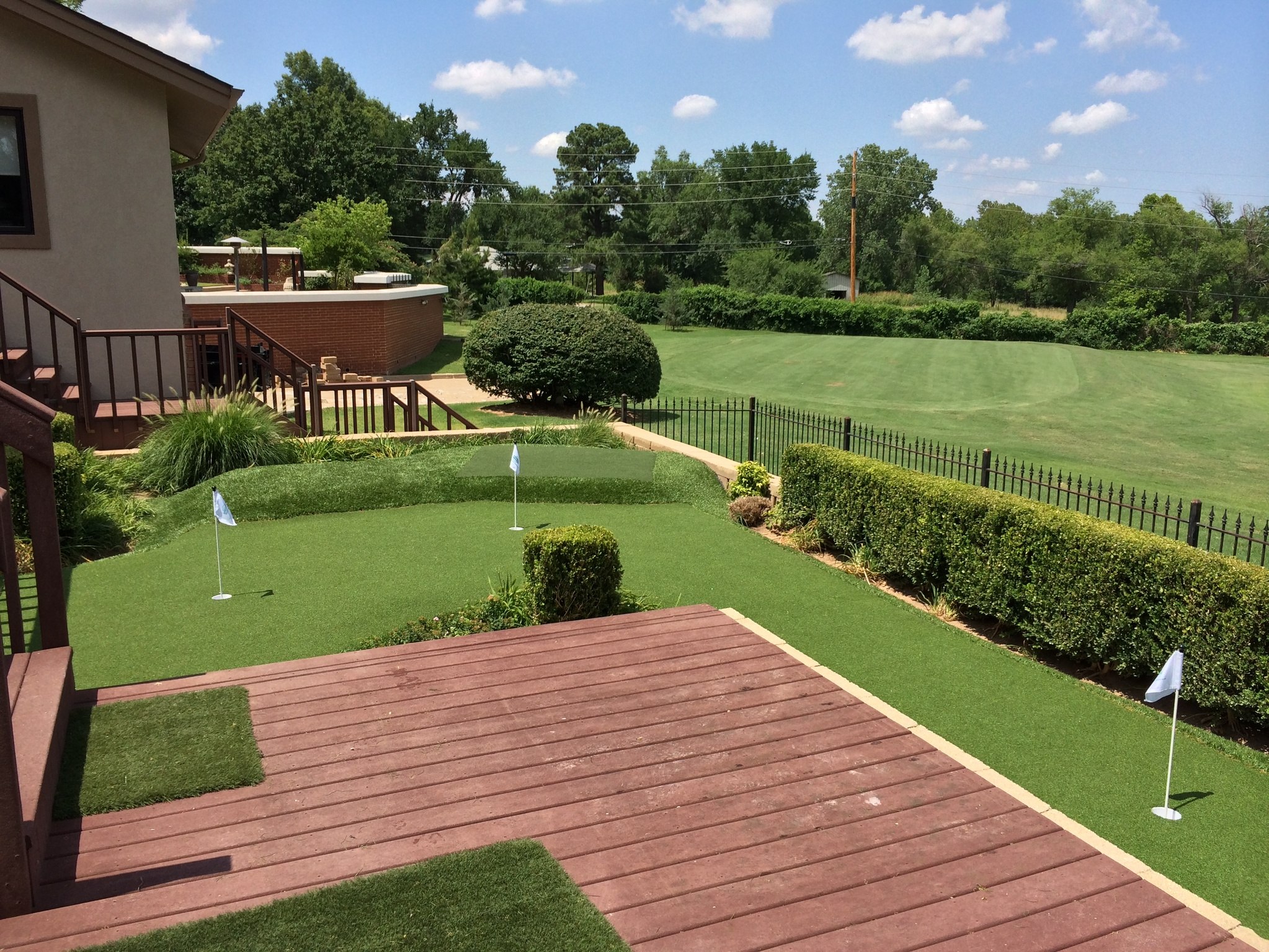 Synthetic Grass Brings Fabulous Style