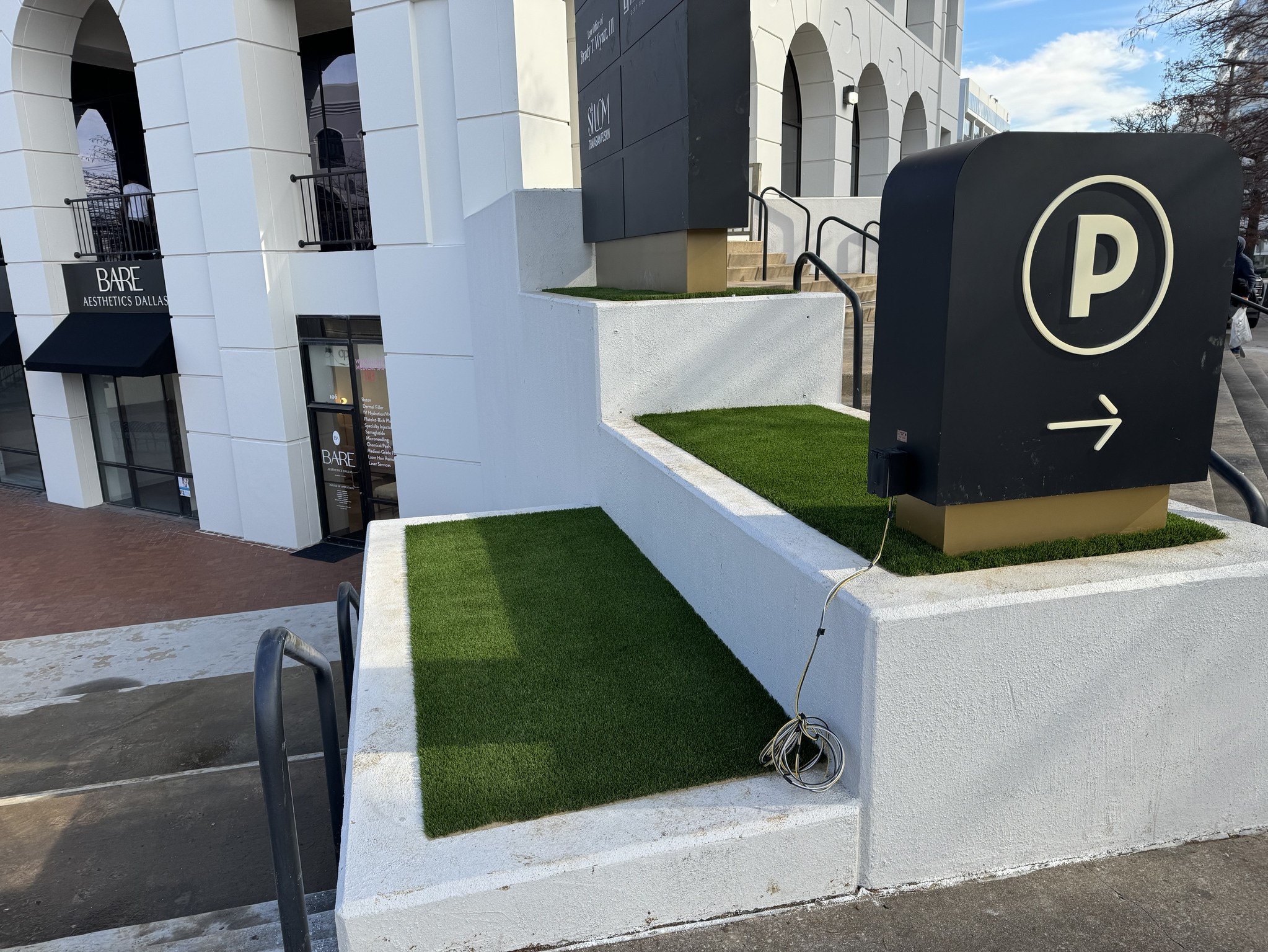 fake grass for businesses