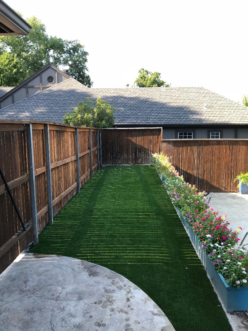 Who Sells Artificial Grass
